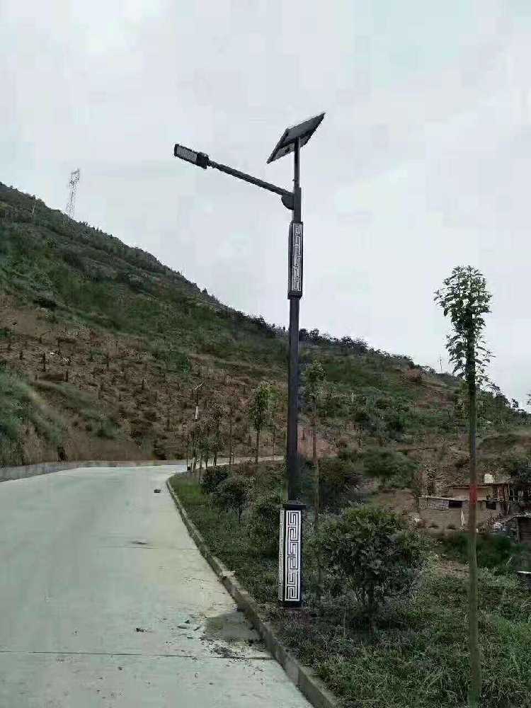 西昌市仿古太阳能路灯